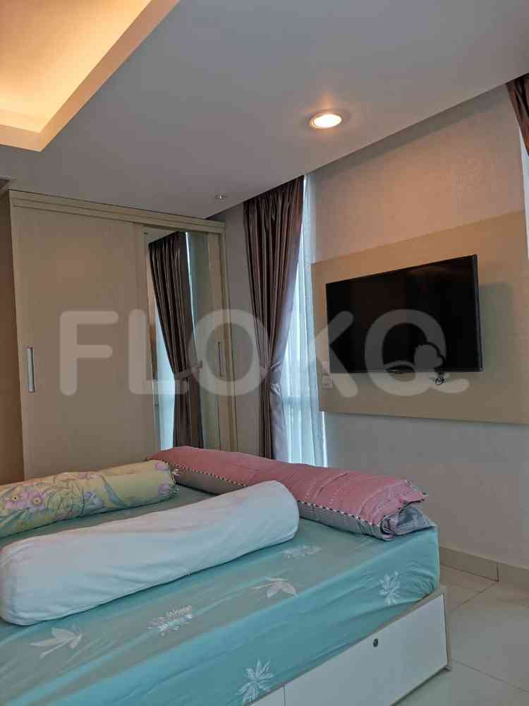 Tipe 2 Kamar Tidur di Lantai 17 untuk disewakan di The Kensington Royal Suites - fke981 2