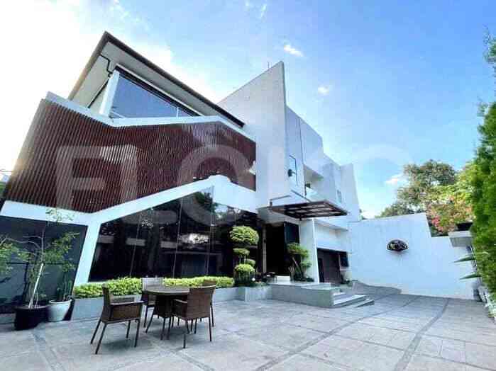 Dijual Rumah 4 BR, Luas 610 m2 di Jl. Tebet Barat, Tebet 1