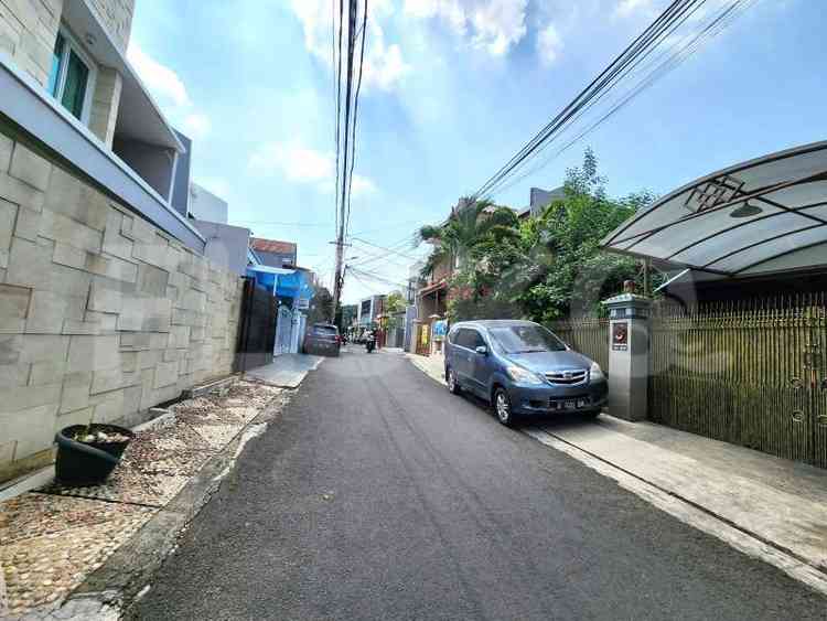 200 sqm, 3 BR house for sale in Jl. Asem Baris Raya, Tebet 2