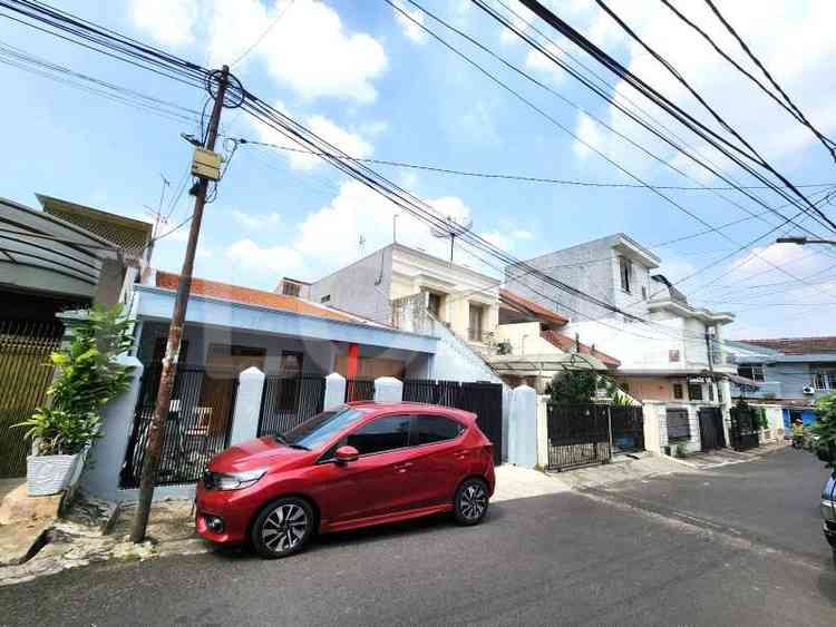 200 sqm, 3 BR house for sale in Jl. Asem Baris Raya, Tebet 3