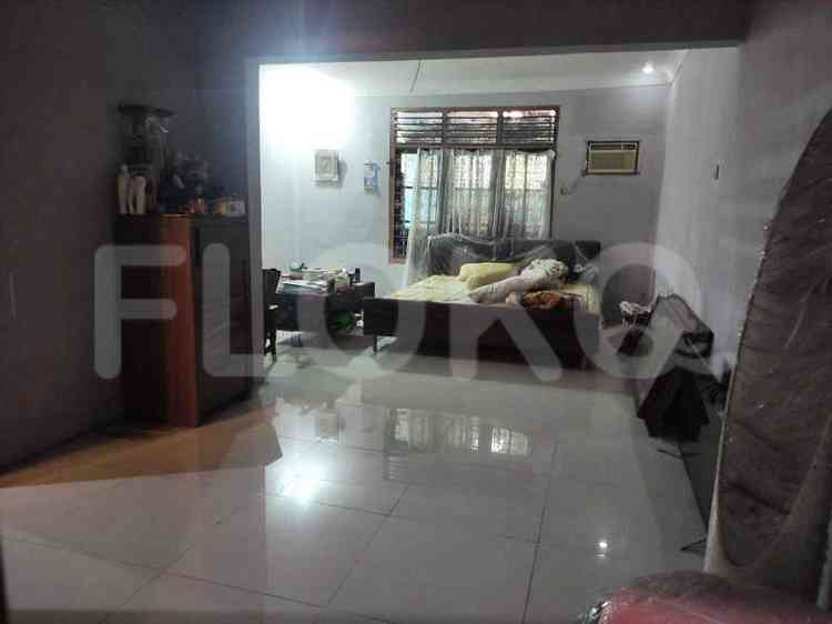 300 sqm, 5 BR house for rent in Jl. Tebet amasa Ideng, Tebet 2