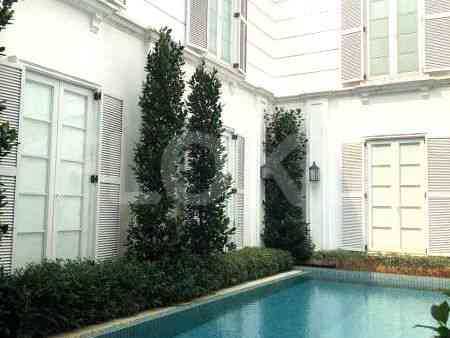 1200 sqm, 5 BR house for sale in Jl. Lombok, Menteng 9