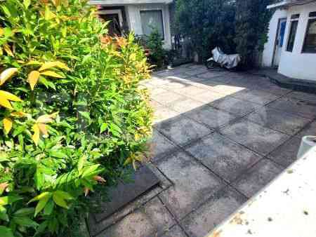 400 sqm, 5 BR house for sale in Jl HOS Cokroaminoto, Menteng 1