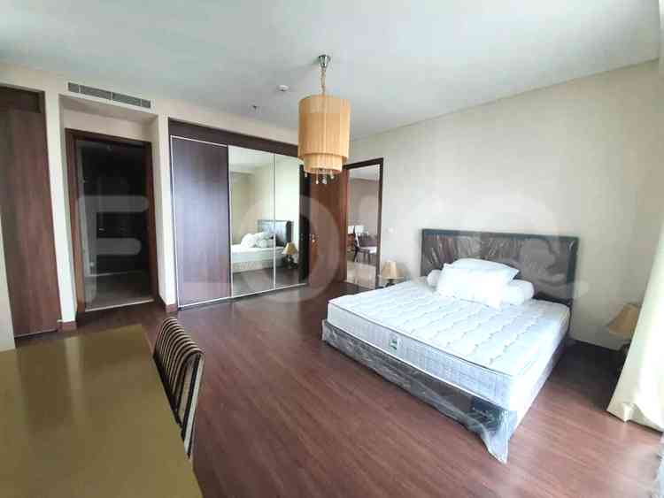 Dijual Apartemen 2 BR, Lantai 19, Luas 128 m2 di Gandaria 1