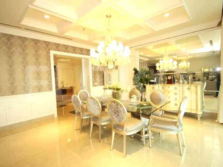 319 sqm, 19th floor, 4 BR apartment for sale in Kebayoran Baru 1