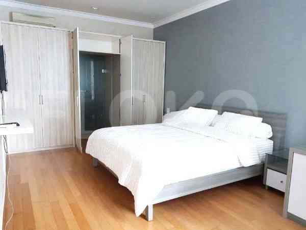 Dijual Apartemen 1 BR, Lantai 12, Luas 94 m2 di Sudirman 5