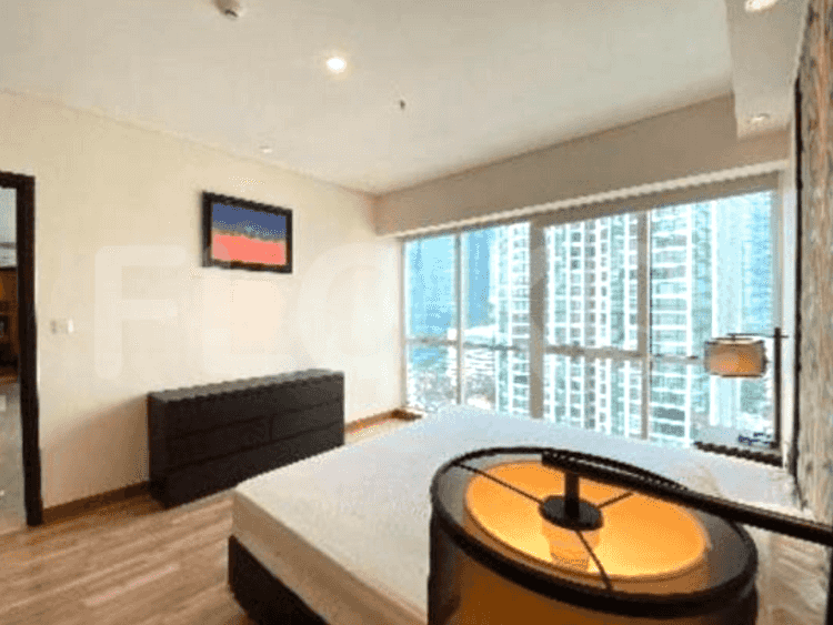 Dijual Apartemen 3 BR, Lantai 12, Luas 135 m2 di Kuningan 3