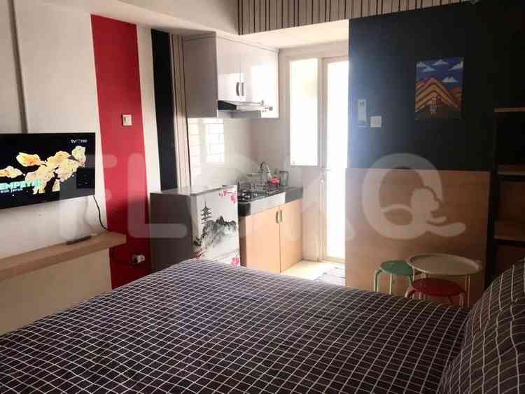 Tipe 1 Kamar Tidur di Lantai Floor untuk disewakan di Green Lake View Apartemen - fci747 1