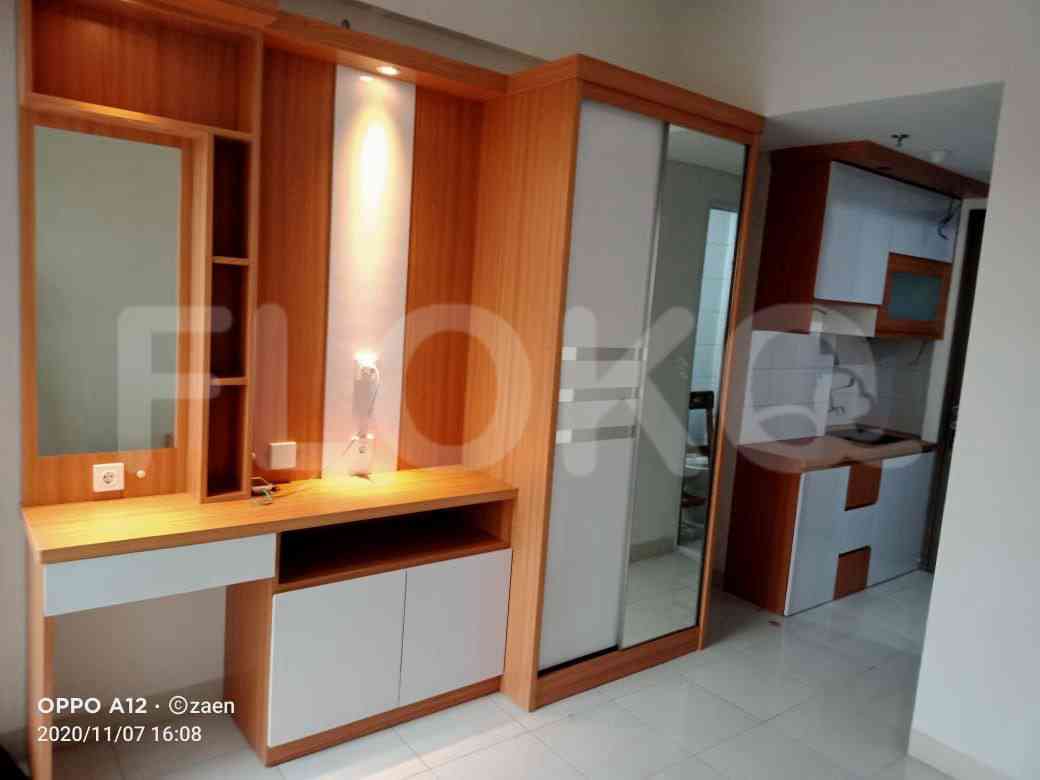 Tipe 1 Kamar Tidur di Lantai 2 untuk disewakan di Emerald Residence Apartemen - fbi08e 8