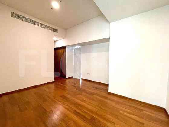 Dijual Apartemen 5 BR, Lantai 25, Luas 592 m2 di Sudirman 2