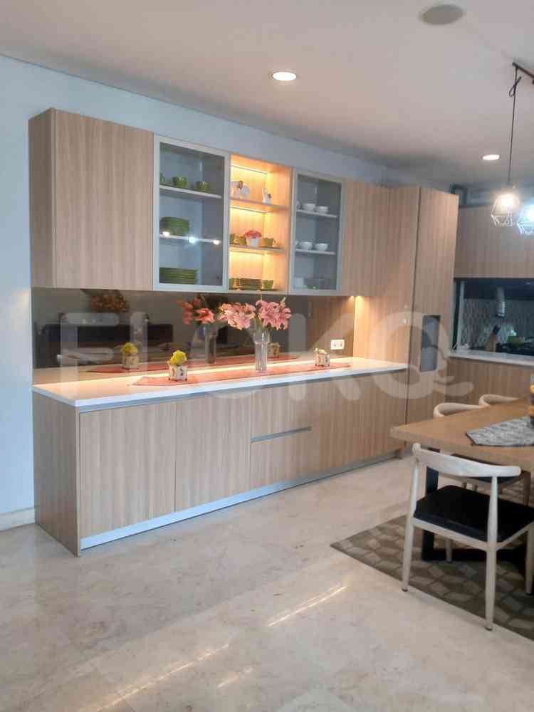 Dijual Apartemen 3 BR, Lantai 8, Luas 127 m2 di Setiabudi 5