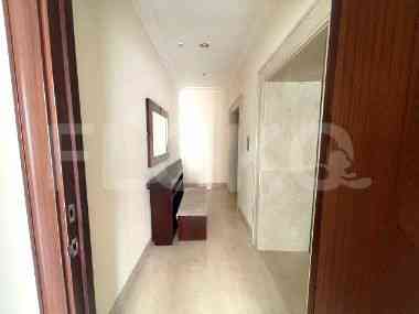 Dijual Apartemen 2 BR, Lantai 18, Luas 153 m2 di Gandaria 1