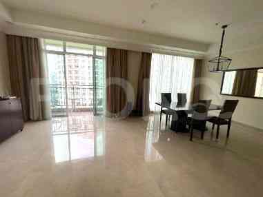 Dijual Apartemen 2 BR, Lantai 18, Luas 153 m2 di Gandaria 2