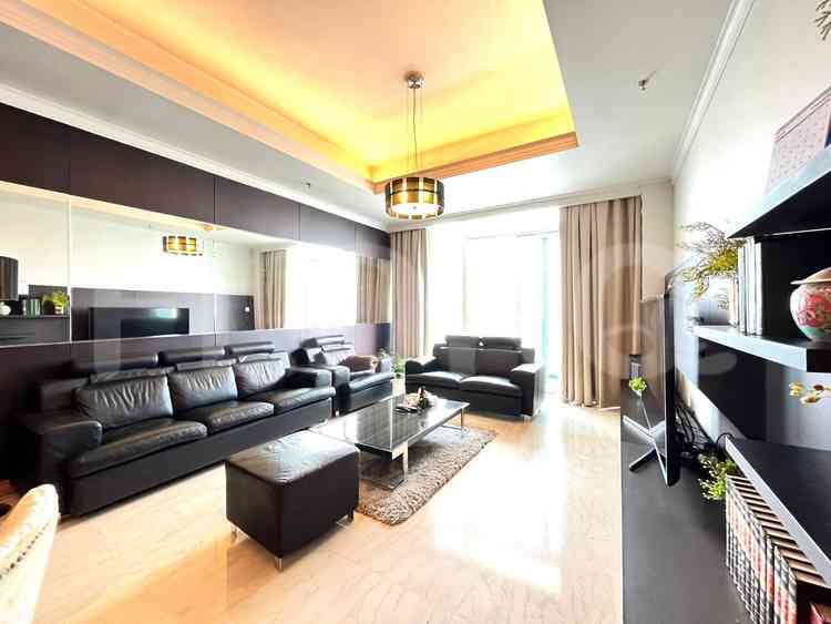 Dijual Apartemen 2 BR, Lantai 40, Luas 157 m2 di Menteng 4