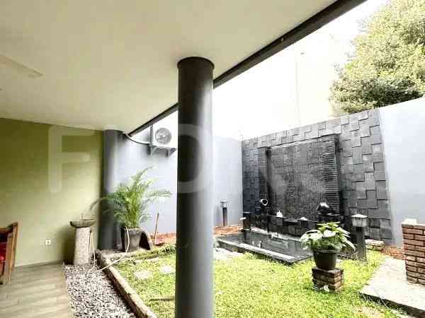 Disewakan Rumah 6 BR, Luas 300 m2 di Serenia Hills, Lebak Bulus 1