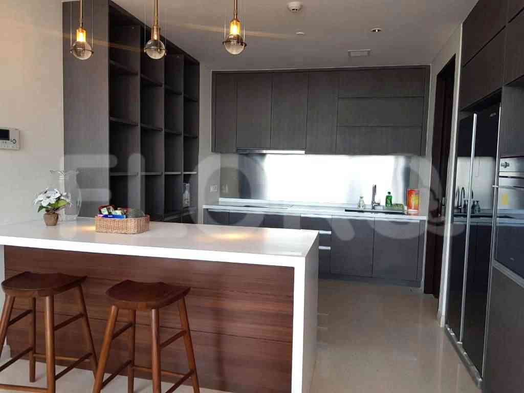 Dijual Apartemen 3 BR, Lantai 20, Luas 169 m2 di Tanah Abang 5