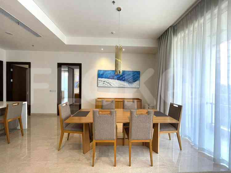 Dijual Apartemen 2 BR, Lantai 15, Luas 148 m2 di Gandaria 4