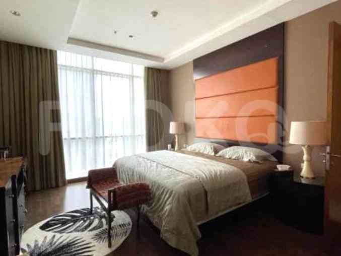 Tipe 3 Kamar Tidur di Lantai 20 untuk disewakan di Oakwood Premier Cozmo Apartemen - fku8c1 1