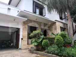 650 sqm, 5 BR house for rent in Jl. Denpasar, Mega Kuningan 12