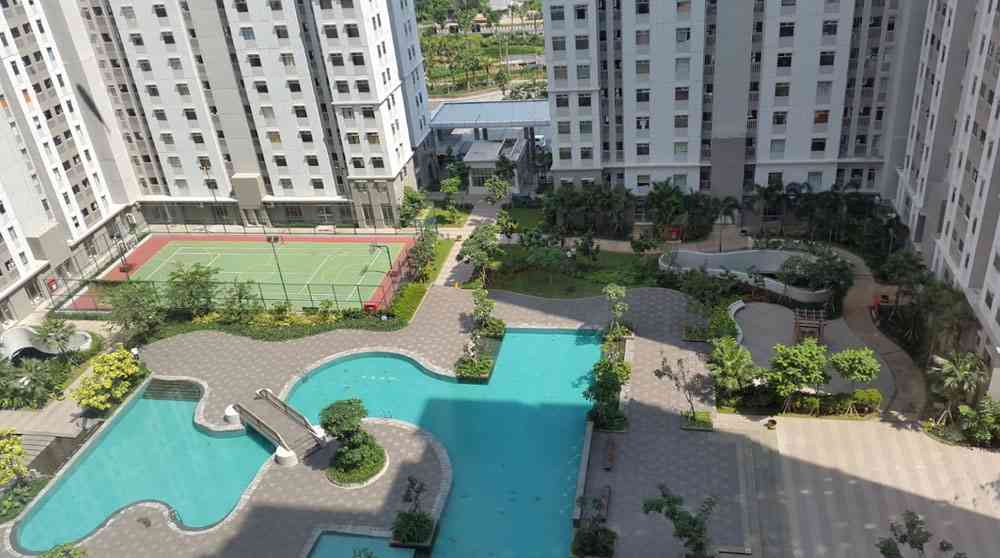 Kolam renang Green Bay Pluit Apartemen