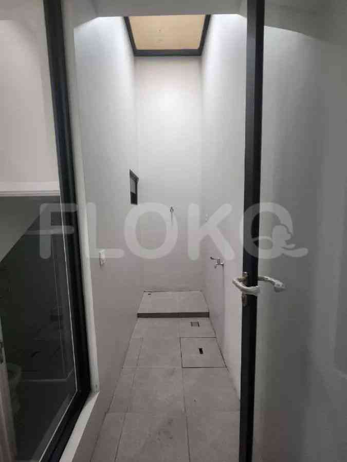 Disewakan Rumah 3 BR, Luas 77 m2 di Bintaro, Bintaro 12