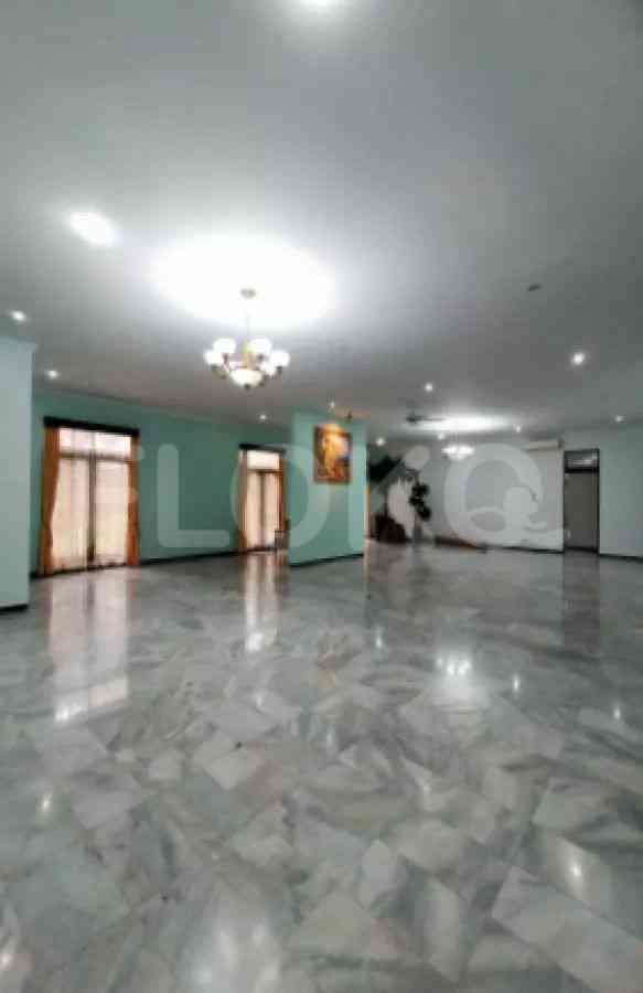 Disewakan Rumah 5 BR, Luas 600 m2 di Cilandak, Cilandak 3