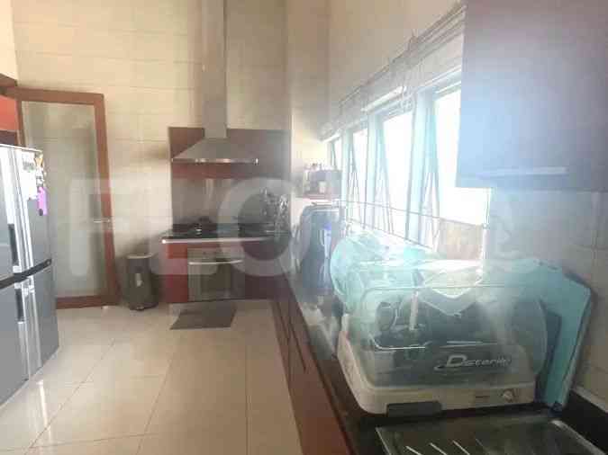 Dijual Apartemen 3 BR, Lantai 20, Luas 230 m2 di Tanah Abang 3