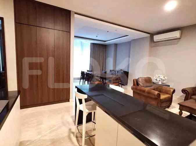 Dijual Apartemen 3 BR, Lantai 2, Luas 146 m2 di Senayan 2