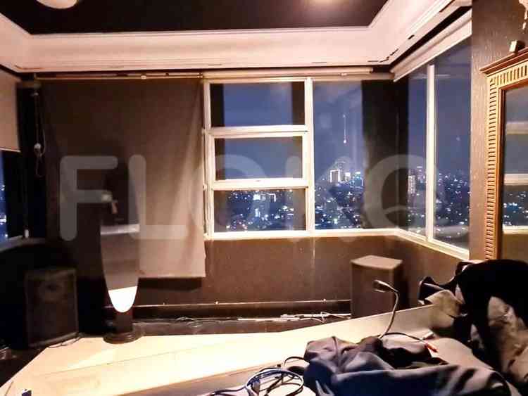 300 sqm, 32nd floor, 5 BR apartment for sale in Tebet 2