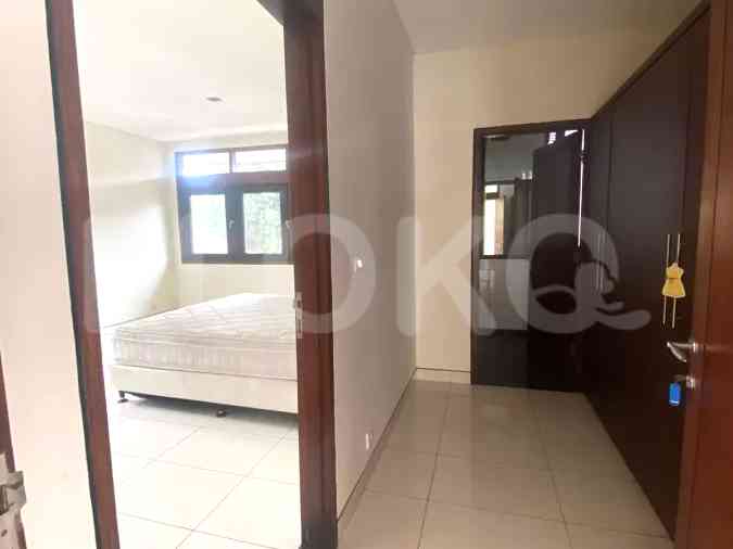 Disewakan Rumah 4 BR, Luas 400 m2 di jl Jaya Mandala, Mega Kuningan 8