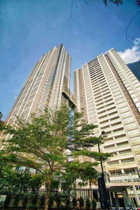 gedung the grove apartemen