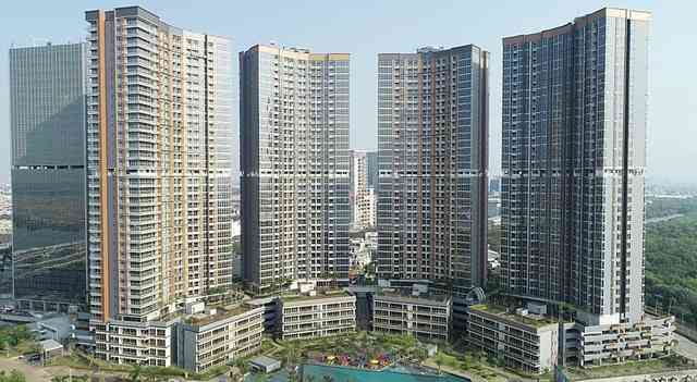 Sewa Apartemen Gold Coast Apartment