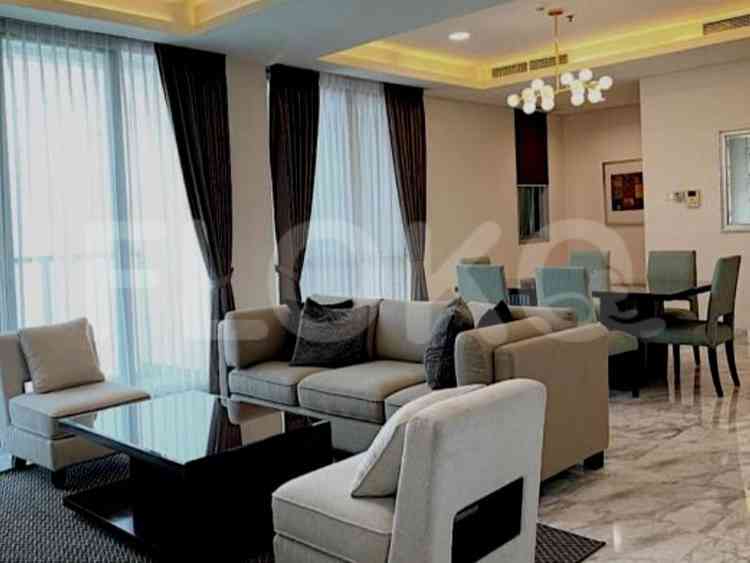 Dijual Apartemen 3 BR, Lantai 15, Luas 210 m2 di Tanah Abang 1