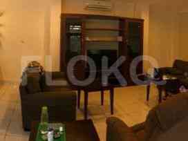 Disewakan Rumah 4 BR, Luas 400 m2 di Menteng, Menteng 1