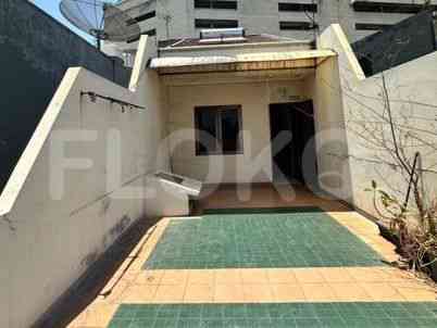 Disewakan Rumah 6 BR, Luas 300 m2 di Jl. Keadilan Raya, Glodok 9