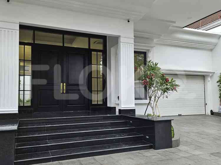 Disewakan Rumah 4 BR, Luas 1000 m2 di Menteng, Menteng 1