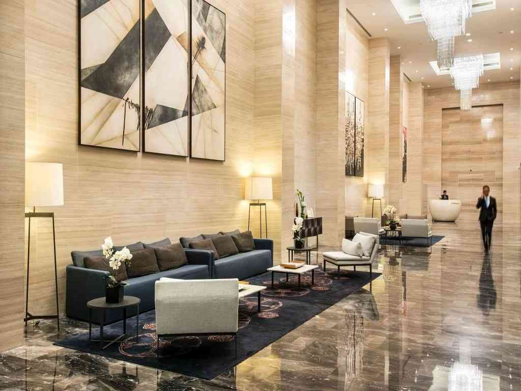 Lobby Oakwood Suites La Maison