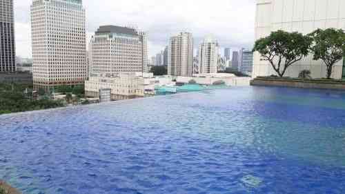 Kolam Renang Senayan City Residence