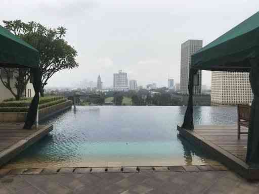 Kolam Renang Senayan City Residence