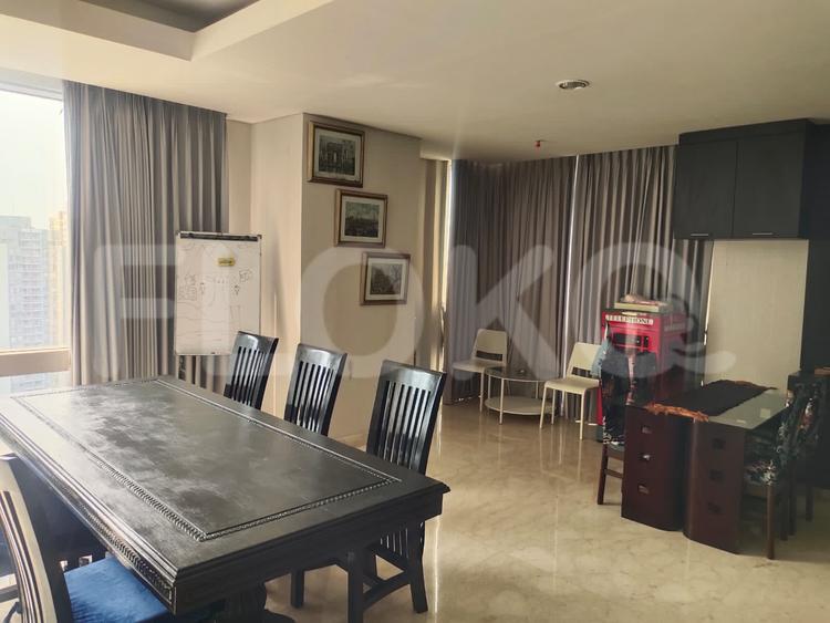 Tipe 3 Kamar Tidur di Lantai 15 untuk disewakan di The Grove Apartemen - fku6bd 6