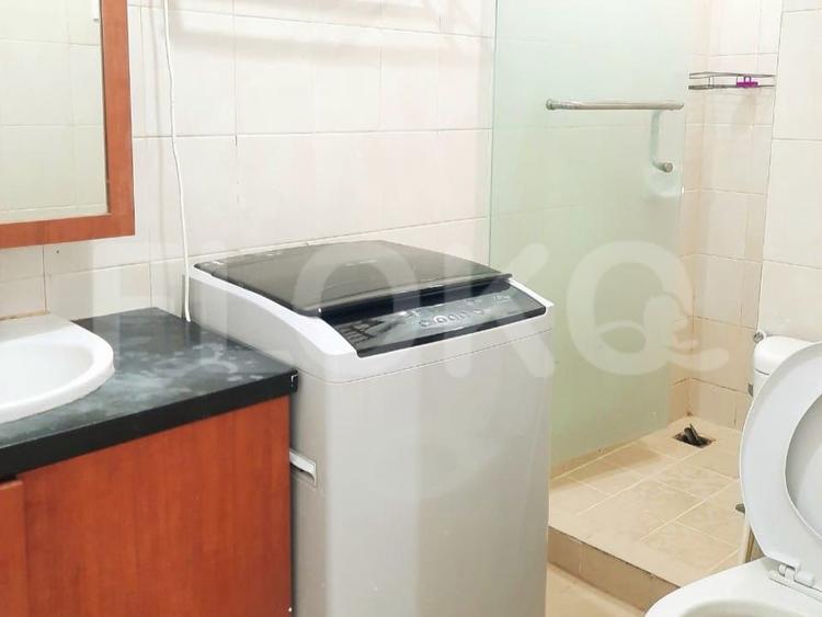 2 Bedroom on 7th Floor for Rent in Sudirman Park Apartment - fta337 6