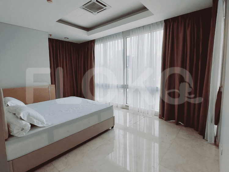 Tipe 3 Kamar Tidur di Lantai 9 untuk disewakan di The Grove Apartemen - fku624 3