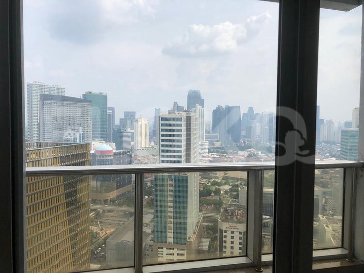 Tipe 3 Kamar Tidur di Lantai 37 untuk disewakan di The Grove Apartemen - fku9d8 6