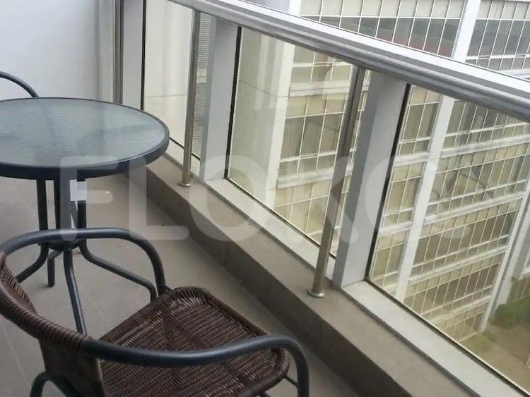 Tipe 2 Kamar Tidur di Lantai 10 untuk disewakan di The Grove Apartemen - fku960 4