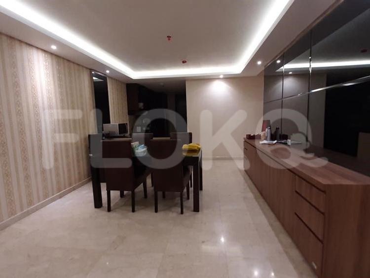 Tipe 3 Kamar Tidur di Lantai 19 untuk disewakan di The Grove Apartemen - fku70e 2