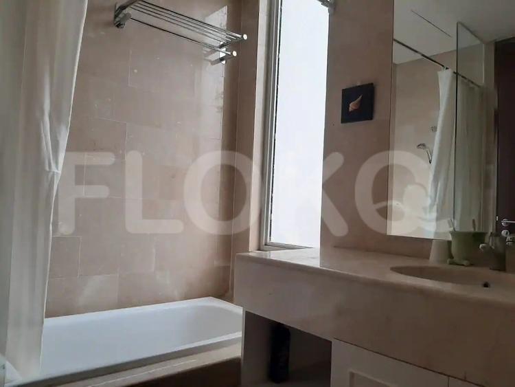 Tipe 2 Kamar Tidur di Lantai 10 untuk disewakan di The Grove Apartemen - fku03f 6