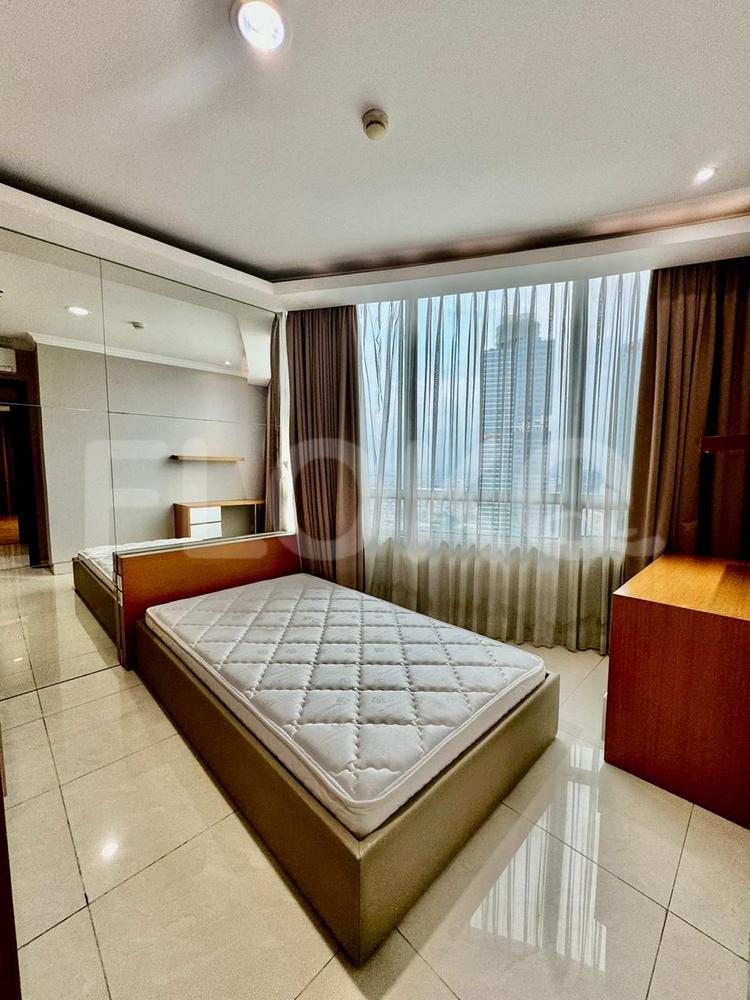 Tipe 3 Kamar Tidur di Lantai 28 untuk disewakan di Kuningan City (Denpasar Residence) - fku9e2 4