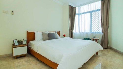 Sewa Bulanan Apartemen Parama Apartment - Master Bedroom at 8th Floor in TB Simatupang